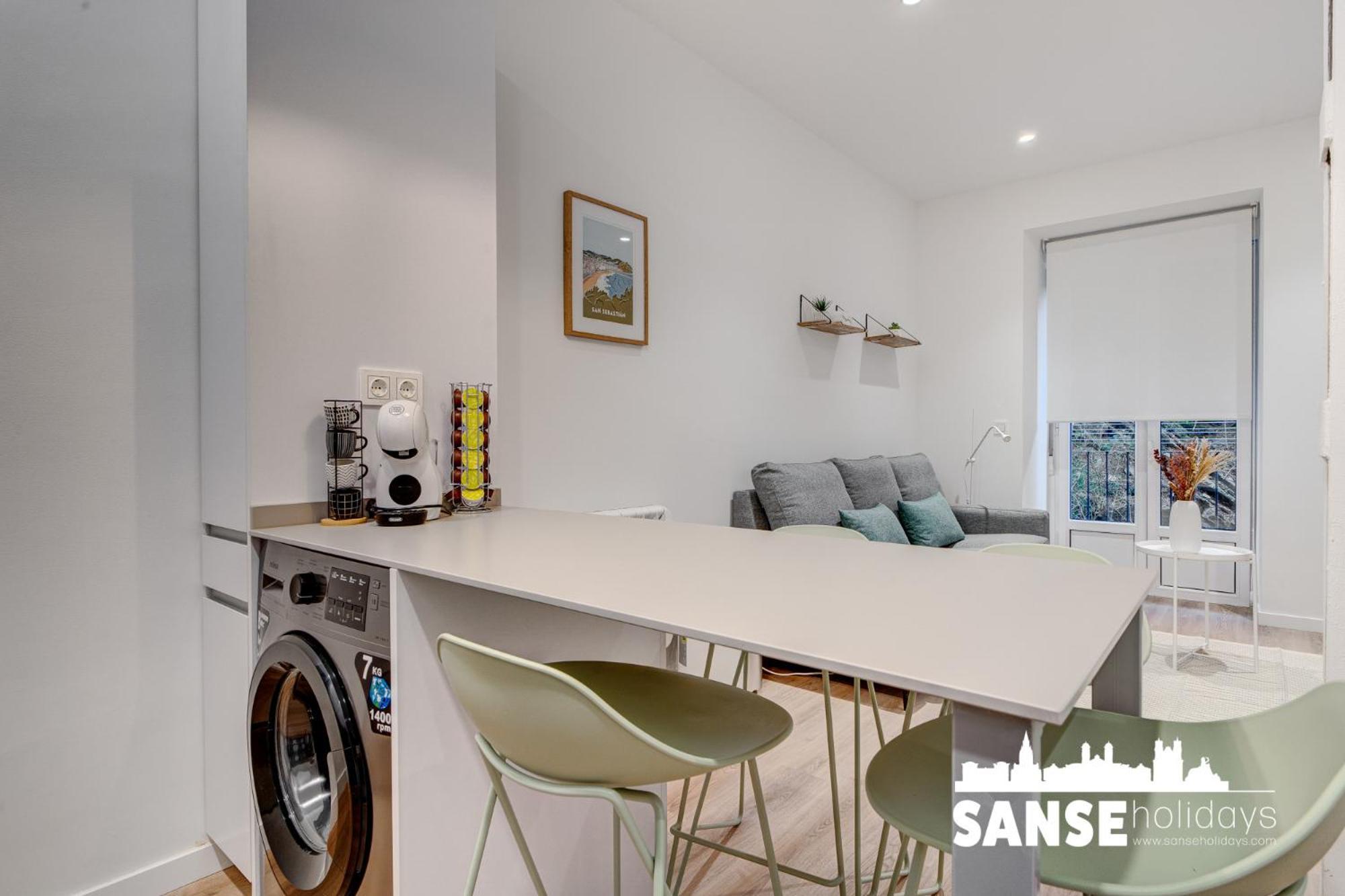 Salud By Sanse Holidays * San Sebastian